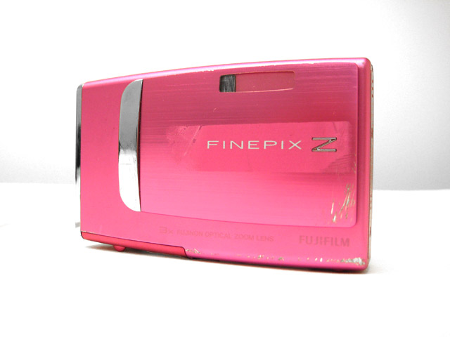 Fujifilm Finepix Z10fd 7.2MP Digital Camera with 3x Optical Zoom Pink