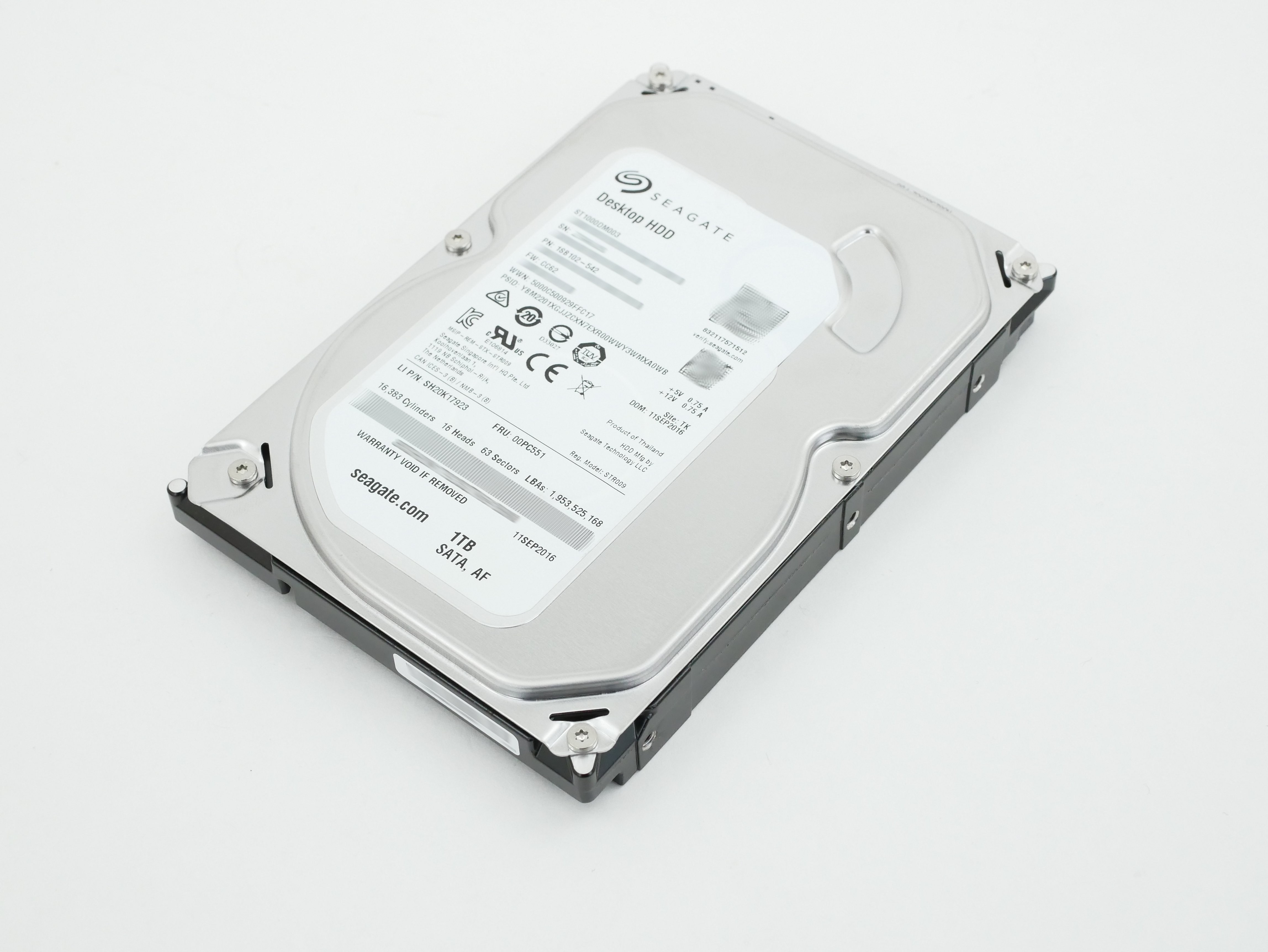 IBM Seagate 1TB ST1000DM003 SATA 3.5" 1SB102-544 00PC551